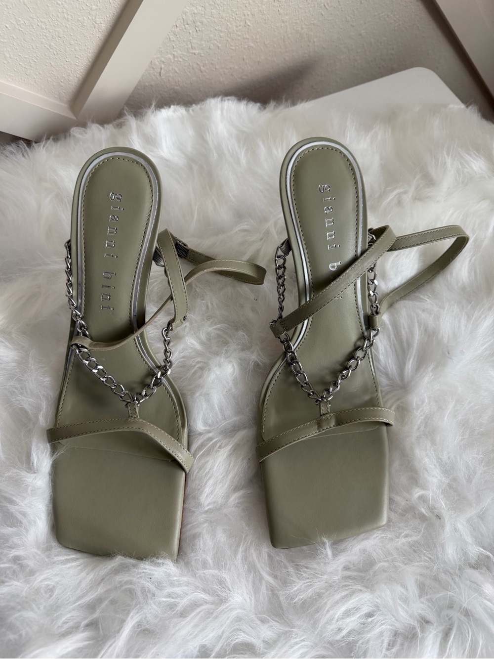 Gianni Bini Olive Chain-Strap Square-Toe Sandals
